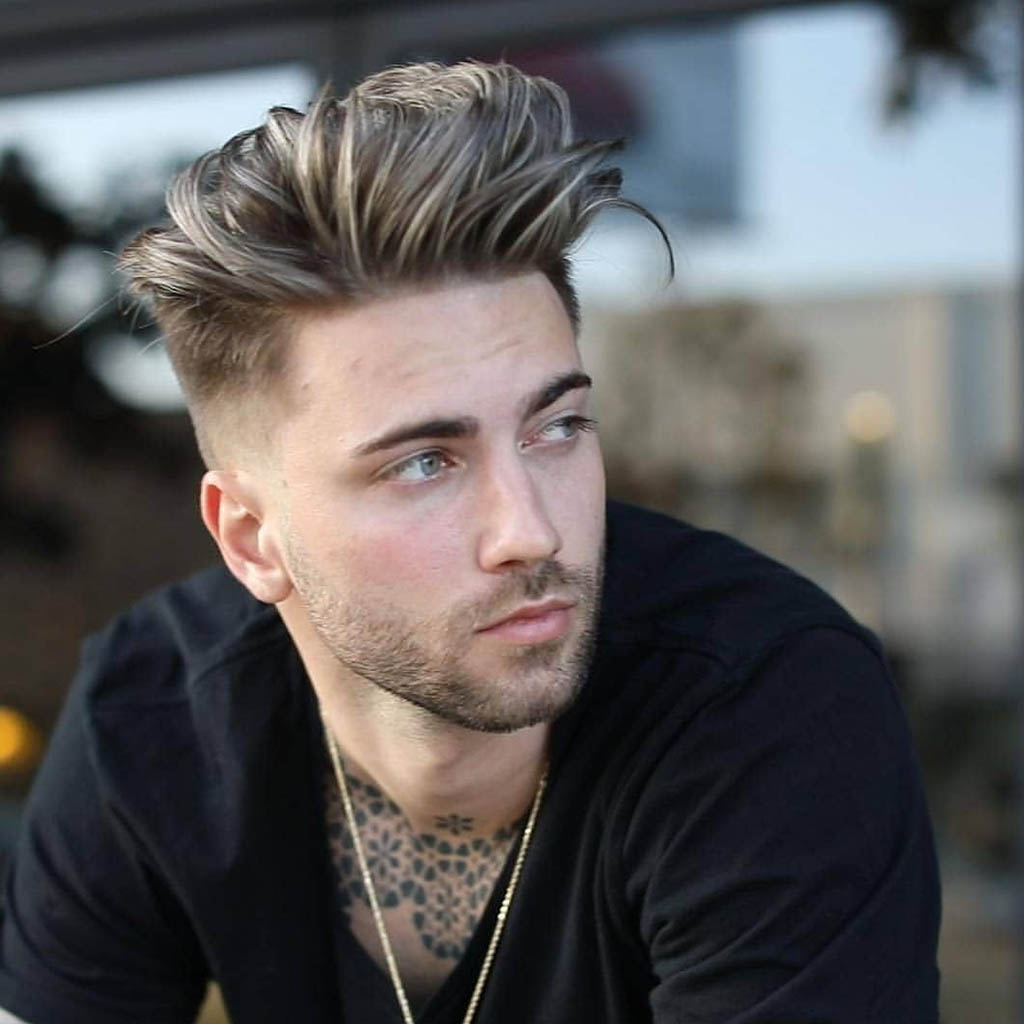  Messy Quiff Hairstyle for Men